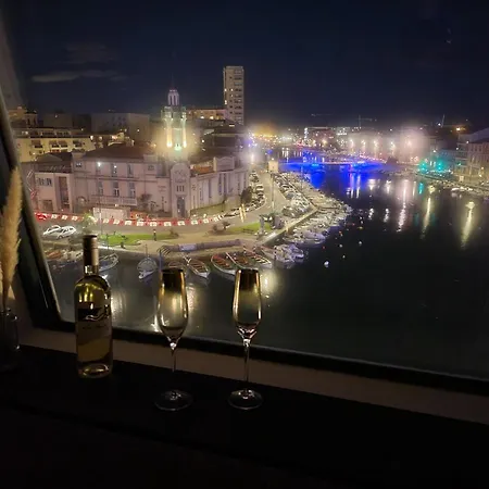 Le Tassigny, Duplex Superbe Vue Sur Les Quai, Centre Historique *